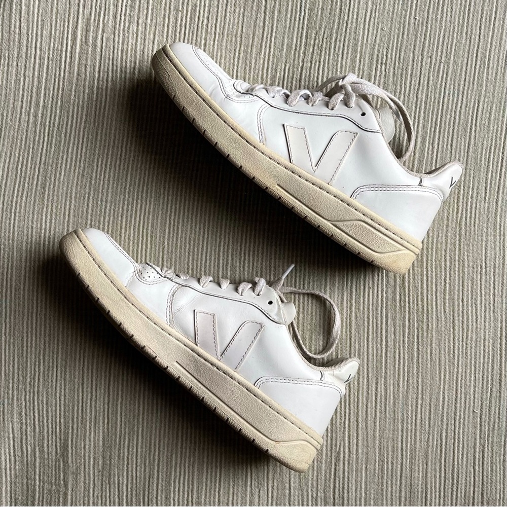 Veja V-10 White Sneakers